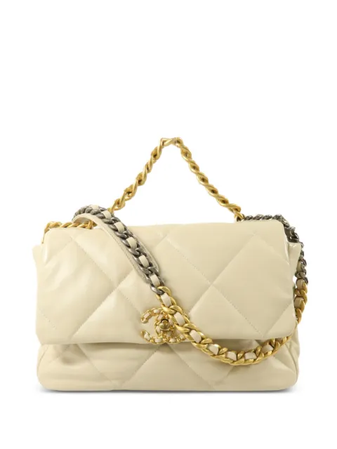 CHANEL Pre-Owned Chanel 19 Classic Flap shoulder bag Neutrals AS1161