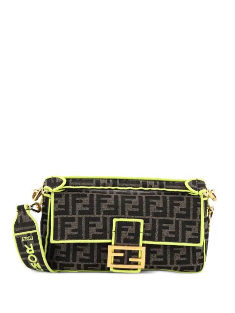 Fendi Pre-Owned Baguette NM Bag Zucca Canvas Medium shoulder bag Green ARXORQ41AIBFZ4SZ