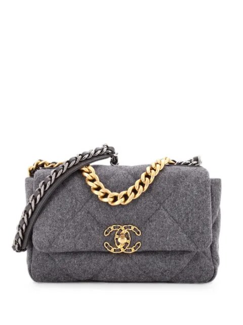 CHANEL Pre-Owned 19 Flap Bag Quilted Wool Medium shoulder bag Grey VDULGFQBH3OKU61X