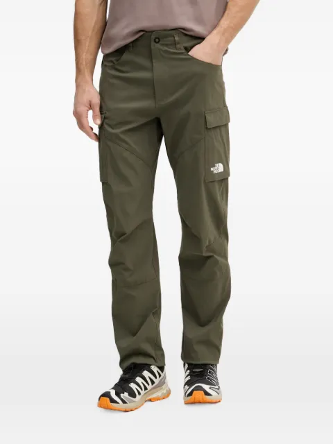The North Face logo-print cargo pants Green NF0A8EC621L1
