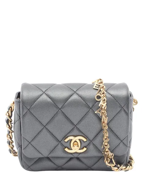 CHANEL Pre-Owned 2021-2026 Mini Quilted Lambskin Pearl Crush Clutch with Chain crossbody bag Grey 8XBQ9O0IZ5EBX7TF