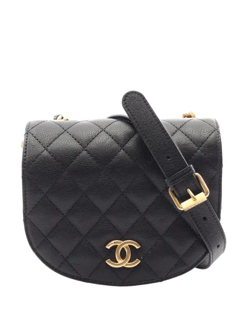 CHANEL Pre-Owned 2018-2019 Quilted Grained Calfskin Casual Trip Messenger crossbody bag Black 86IFP1R13F6YQPMI