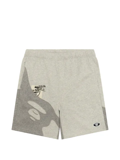 AAPE BY *A BATHING APE® Moonface logo-patch shorts Grey AAPSPMA699XXQ