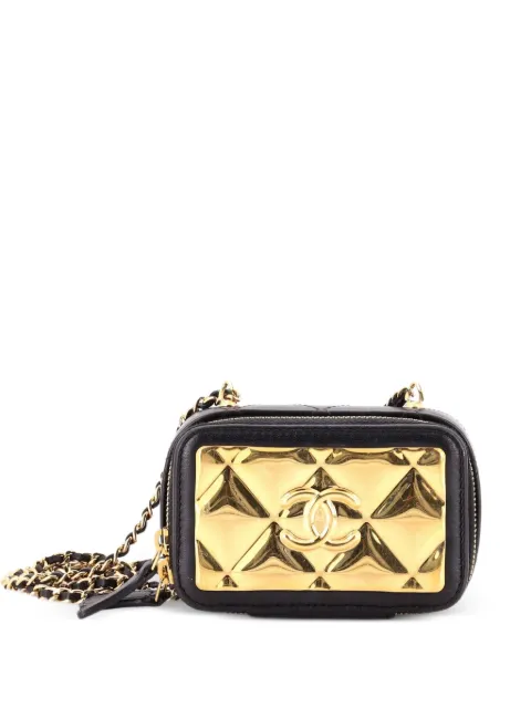 CHANEL Pre-Owned Golden Plate Zip Around Vanity Case with Chain Quilted Metal and Lambskin Extra Mini clutch bag Black 60W8D7SQOIM6RHEI