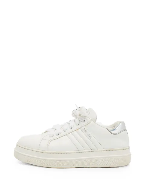 Prada Pre-Owned lace-up leather sneakers White 1364741