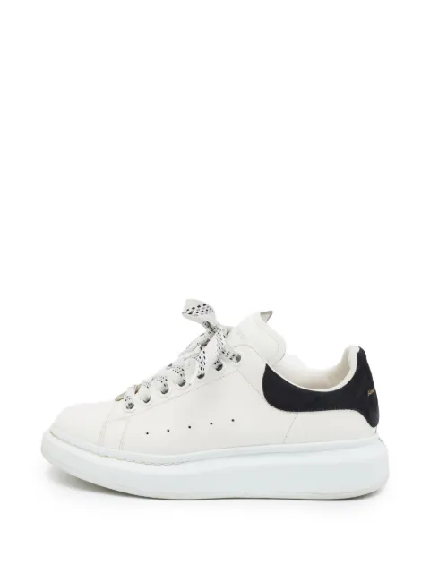 Alexander McQueen Pre-Owned Oversized low-top sneakers White 1364259