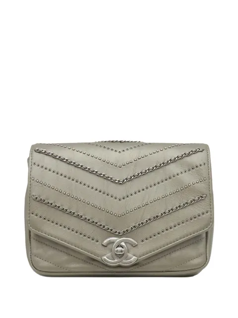 CHANEL Pre-Owned 2018-2019 Small Chevron Calfskin Embellished Data Center Envelope Flap crossbody bag Silver CL2NDEQ49FN7QJ9X