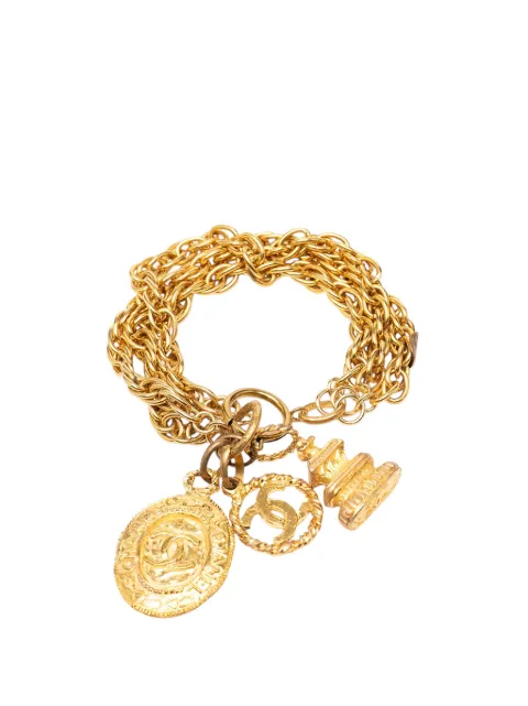CHANEL Pre-Owned 1970-2025 CC Gold Plated Triple Chain Logo Charm Bracelet costume bracelet Gold 9CEITX5NCSREB2GZ