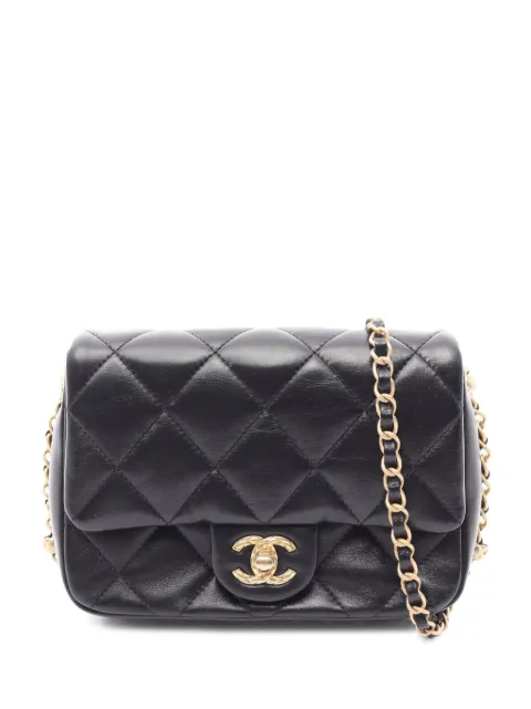 CHANEL Pre-Owned Matelassé flap shoulder bag Black 1081371K9UG9GE6