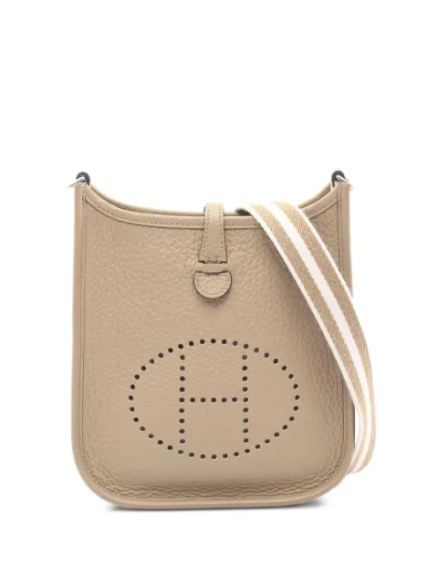 Hermès Pre-Owned 2025 PM Evelyne shoulder bag Neutrals 1080759K