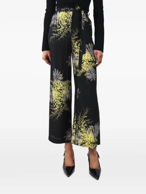 Valentino Garavani Pre-Owned floral-print belted trousers Black BLACKANDYELLOWFLORALCULOTTES