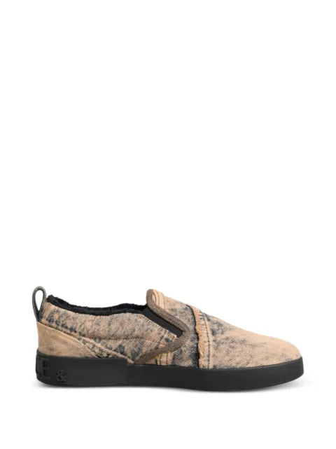 Dolce & Gabbana slip-on sneakers Neutrals MV8015