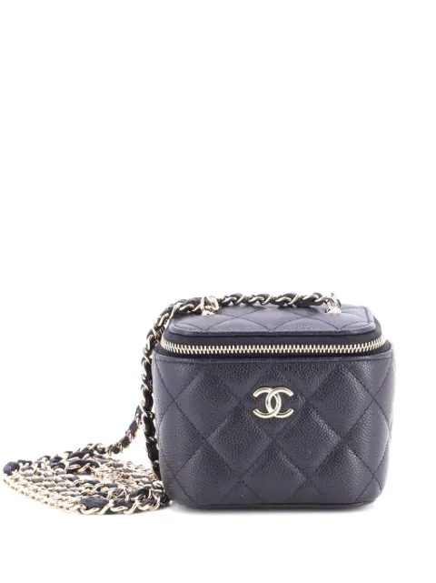 CHANEL Pre-Owned Tiny CC Link Vanity Case with Chain Quilted Caviar Mini clutch bag Black 36VDBU9QWZU89RU9