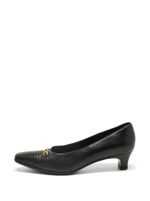 Ferragamo Pre-Owned Gancini-plaque heeled pumps Black 1325294
