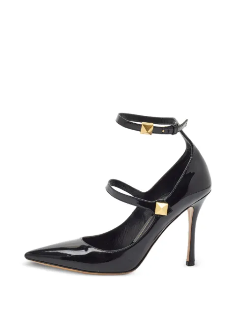 Valentino Garavani Pre-Owned Rockstud ankle-strap heeled pumps Black 1342469
