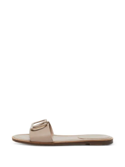 Valentino Garavani Pre-Owned VLogo flat sandals Neutrals 1347682