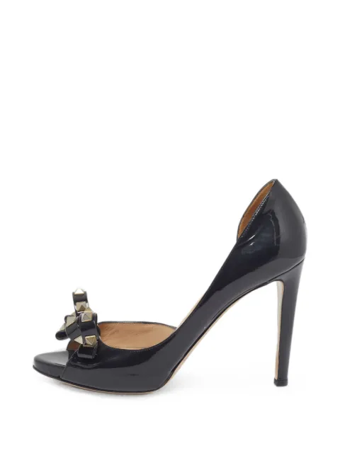 Valentino Garavani Pre-Owned Rockstud d'Orsay pumps Black 1300452