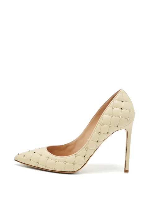 Valentino Garavani Pre-Owned Rockstud quilted pumps Neutrals 1291321