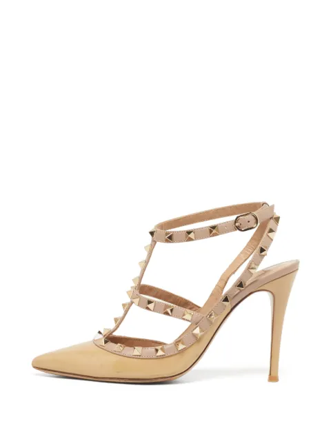 Valentino Garavani Pre-Owned Rockstud pointed-toe pumps Neutrals 1294968