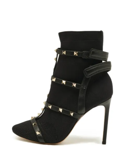 Valentino Garavani Pre-Owned Rockstud Bodytech ankle boots Black 1297410