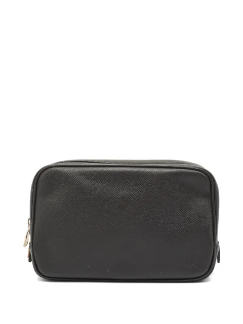 Louis Vuitton Pre-Owned Taiga-leather toiletry pouch Black 1346735