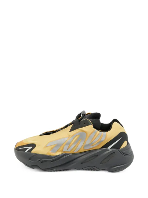 adidas Yeezy Boost 700 MNVN low-top sneakers Yellow 1286244
