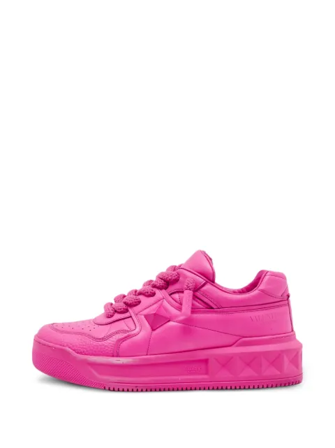 Valentino Garavani Pre-Owned One Stud leather low-top sneakers Pink 1338392