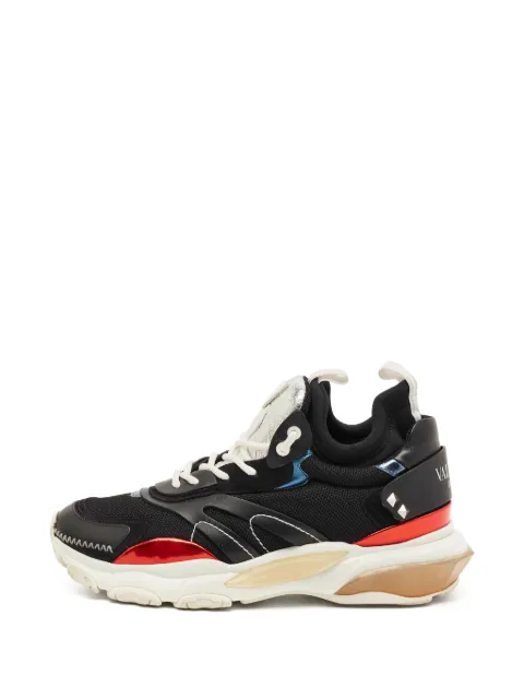 Valentino Garavani Pre-Owned Bounce lace-up sneakers Black 1332403