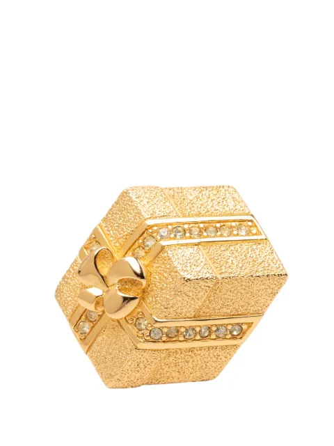 Christian Dior Pre-Owned 1980-1990 Gold Plated Strass Hexagonal Gift Box Brooch costume brooch Gold OYRVW9CBFAWM7WS2