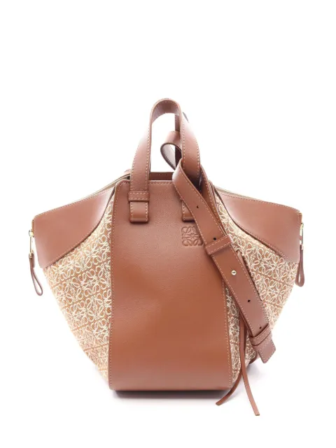 Loewe Pre-Owned 2010-2026 Small Raffia and Leather Hammock Bag satchel Neutrals 8F0X7K5SZNX2EE66