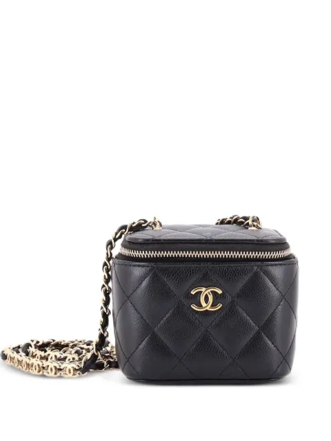 CHANEL Pre-Owned Tiny CC Link Vanity Case with Chain Quilted Caviar Mini clutch bag Black TLDKA7E60GJNT5HZ