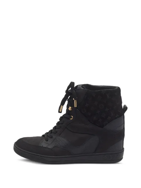 Louis Vuitton Pre-Owned Millenium Monogram low-top sneakers Black 1351777