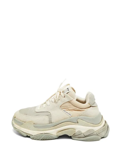 Balenciaga Pre-Owned Triple S low-top sneakers Neutrals 1332737