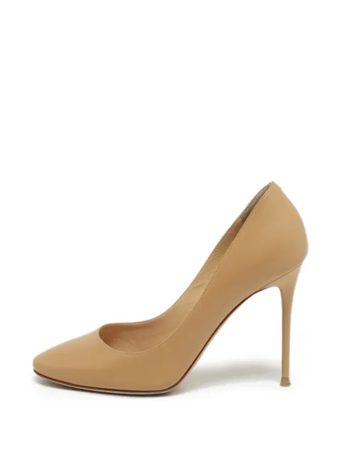Jimmy Choo Pre-Owned round-toe leather pumps Neutrals 1267031