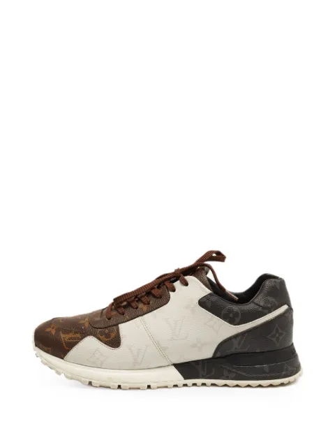 Louis Vuitton Pre-Owned Run Away Monogram sneakers Brown 1362369