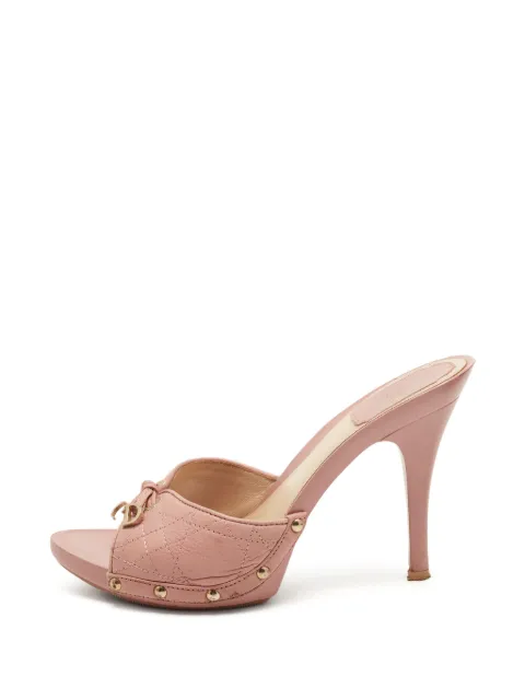 Christian Dior Pre-Owned logo-charm mules Pink 1360224