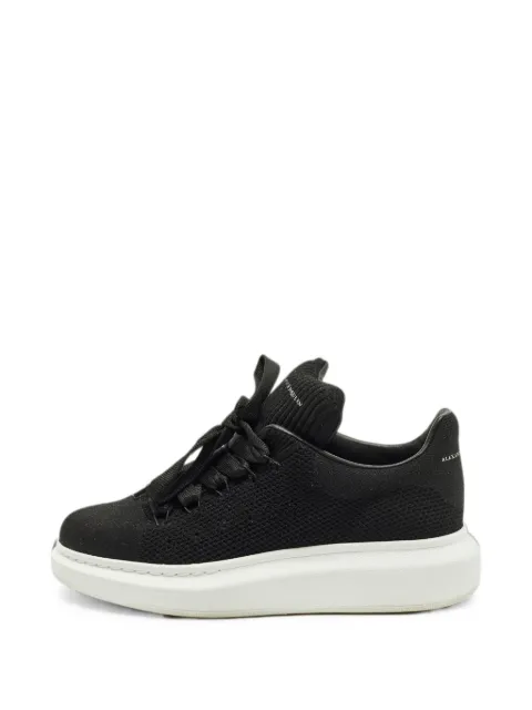 Alexander McQueen Pre-Owned oversized knitted low-top sneakers Black 1289917