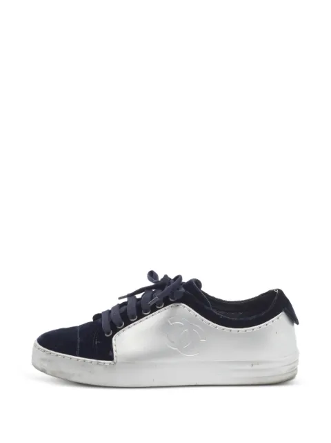 CHANEL Pre-Owned CC low-top sneakers Blue 1333788