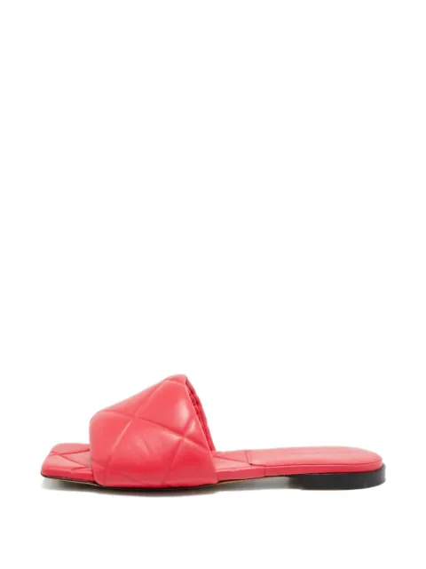 Bottega Veneta Pre-Owned Lido quilted slides Red 1281977