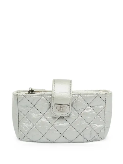 CHANEL Pre-Owned 2012-2013 quilted CC turn-lock phone pouch Silver 1276164