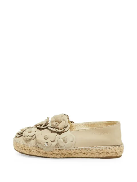 CHANEL Pre-Owned Camellia nubuck-leather espadrilles Neutrals 1342537