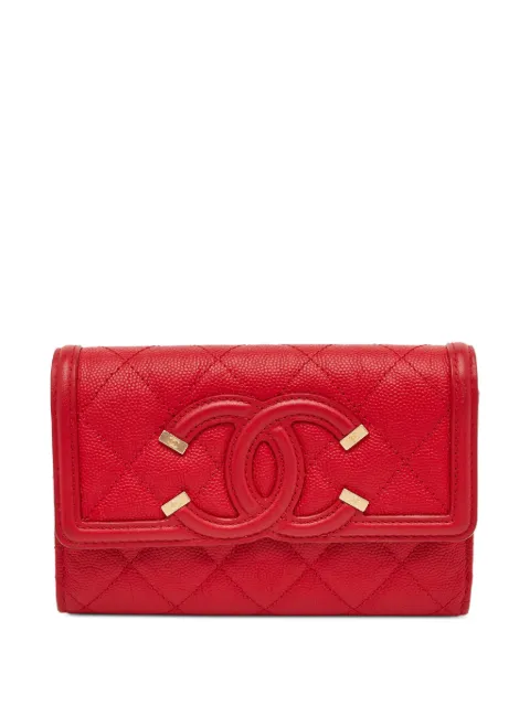 CHANEL Pre-Owned 2018 CC Filigree quilted wallet Red 1345610