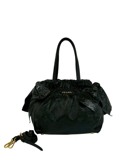 Prada Pre-Owned 2010-2026 Vernice Gaufre Bow satchel Black 5EUY61ZP5MJAAEF5