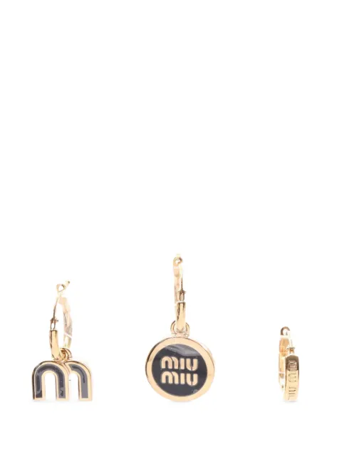 Miu Miu Pre-Owned logo-plaque hoop earrings Gold 1077977