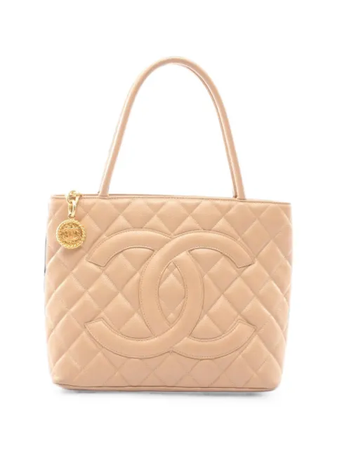 CHANEL Pre-Owned 2002-2003 diamond-quilted tote bag Neutrals 10792607802164