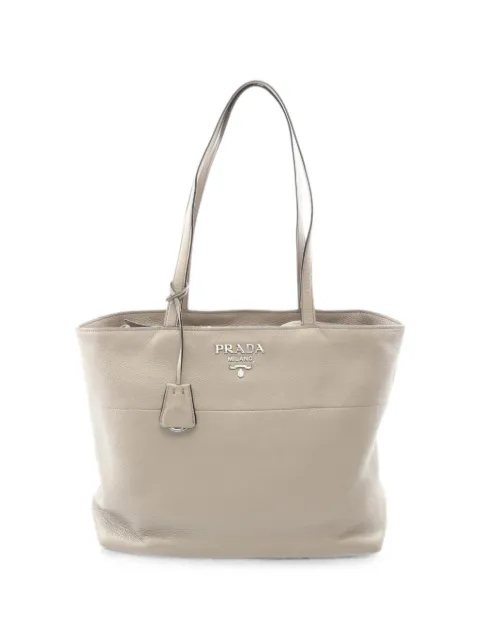 Prada Pre-Owned 2000s Vitello Phenix leather tote bag Neutrals 1076579