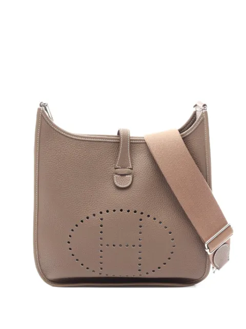 Hermès Pre-Owned 2022 PM Evelyn lll shoulder bag Neutrals 1077610U