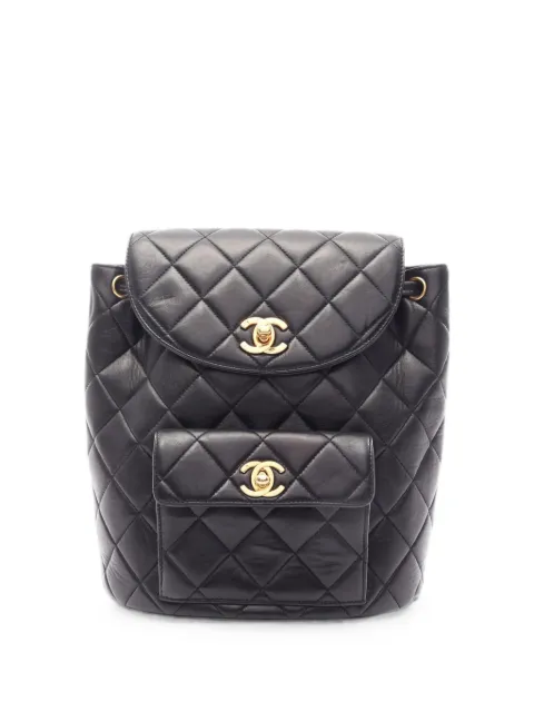 CHANEL Pre-Owned 1996-1997 matelassé turn-lock backpack bag Black 10803334010775