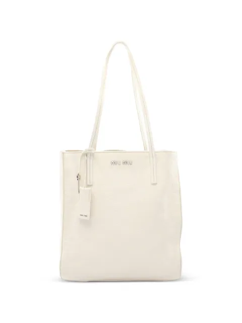 Miu Miu Pre-Owned 2000s logo-plaque tote bag Neutrals 1075971