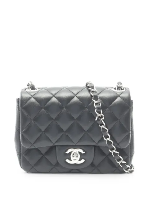 CHANEL Pre-Owned 2019 mini Matelassé mini crossbody bag Black 107758628673807